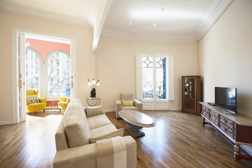 ברצלונה You Stylish El Born Apartments מראה חיצוני תמונה